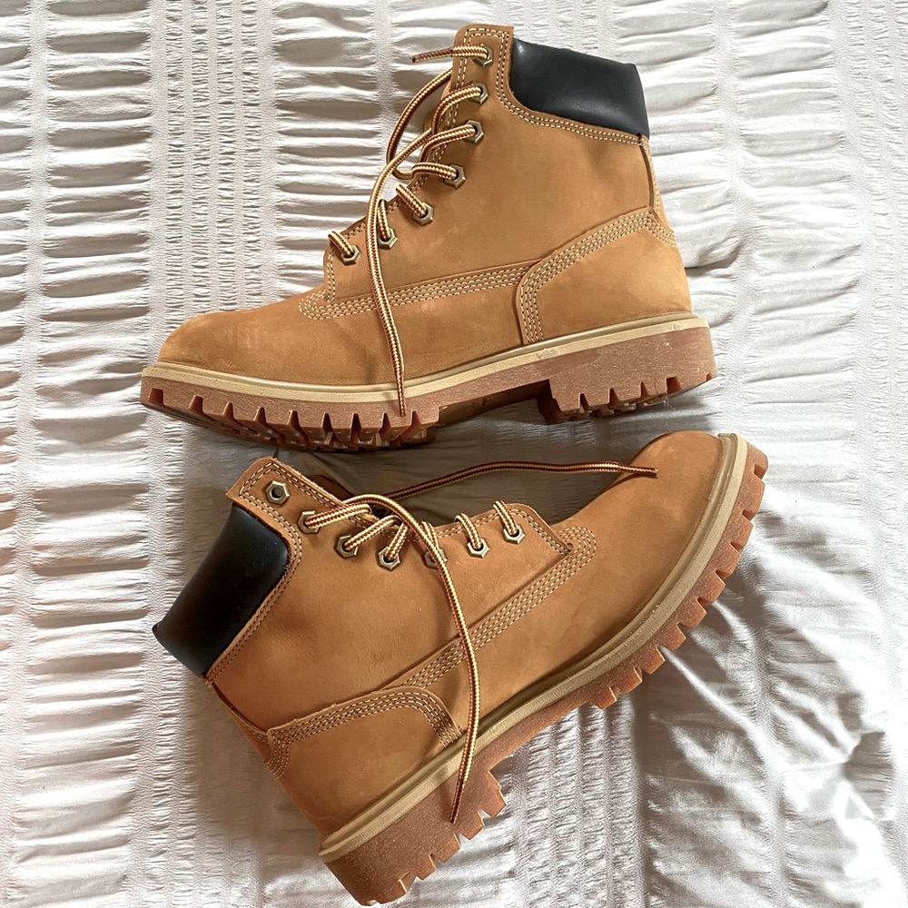 Brand new Timberland Pro steel safety toe boots size 9
